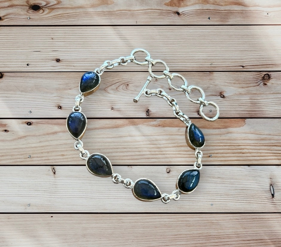 Solid silver labradorite bracelet