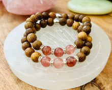 Load image into Gallery viewer, Strawberry Quartz bracelet
