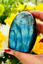 Load image into Gallery viewer, Labradorite Freeform
