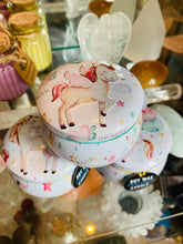 Load image into Gallery viewer, Unicorn Art Tin Candle
