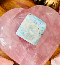 Load image into Gallery viewer, Larimar palm stone
